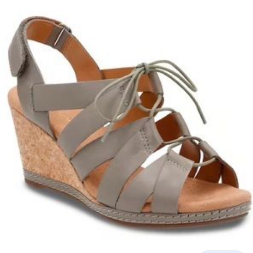 Clarks Collection Helio Mindin Sage Leather Wedge Sandals Women Vacation 11M